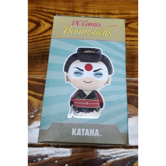 Dorbz DC Bombshells - Katana - Picture 5 of 10